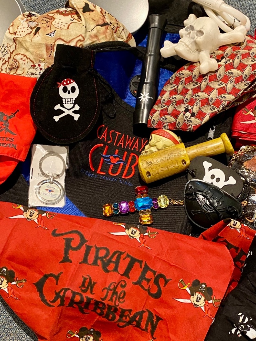 🏴☠️DCL Backpack Booty of Disney Pirates of Caribbean Bandanas Mickey Mouse - Picture 12 of 13
